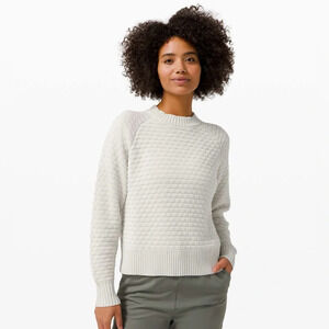 NWT Lululemon Texture Play Crew Sweater, Size M/L in Vapor